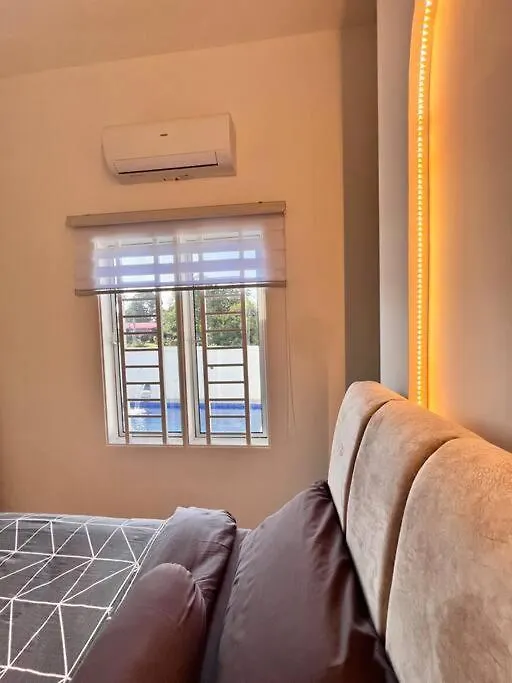 Melur House - Private Pool, Jacuzzi, Bbq, Netflix, Ps4 Villa Malacca 0*,  Maleisië