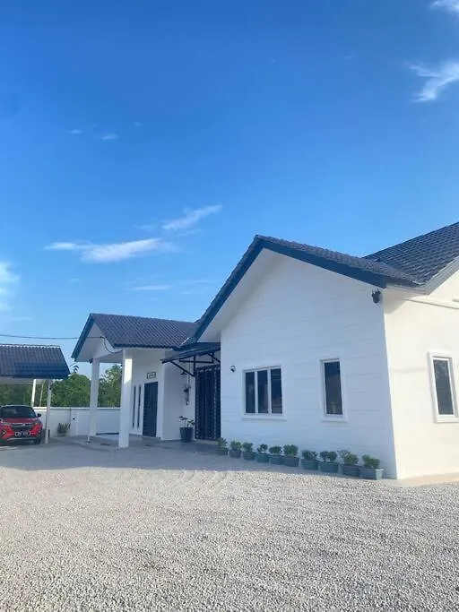Melur House - Private Pool, Jacuzzi, Bbq, Netflix, Ps4 Villa Malacca Maleisië