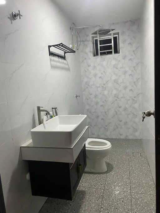 Melur House - Private Pool, Jacuzzi, Bbq, Netflix, Ps4 Villa Malacca 0*,  Maleisië