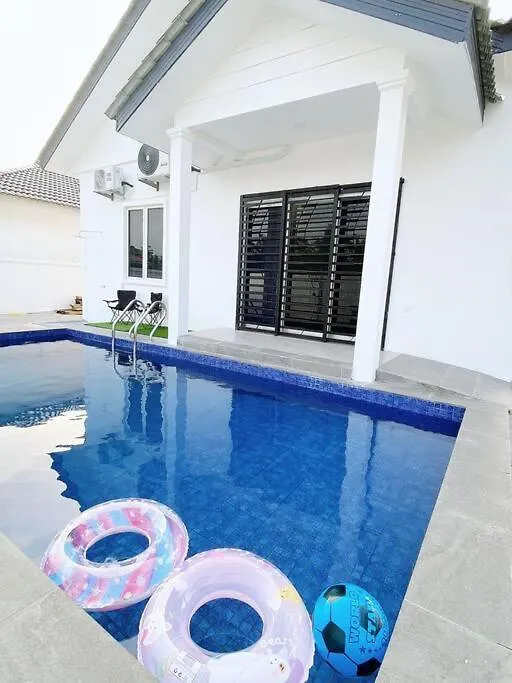 Melur House - Private Pool, Jacuzzi, Bbq, Netflix, Ps4 Villa Malacca